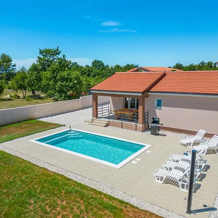 Сasa de vacaciones Stocozzi By Interhome Štokovci