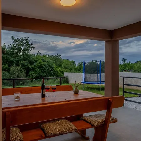 Stocozzi By Interhome * Štokovci