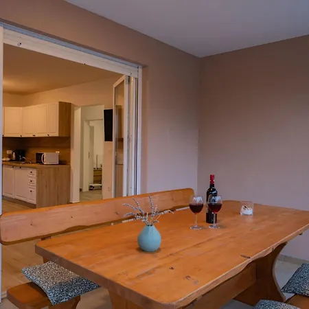 Stocozzi By Interhome Dom wakacyjny Štokovci