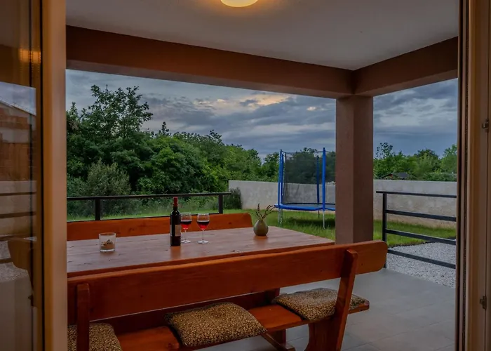 Stocozzi By Interhome * Štokovci